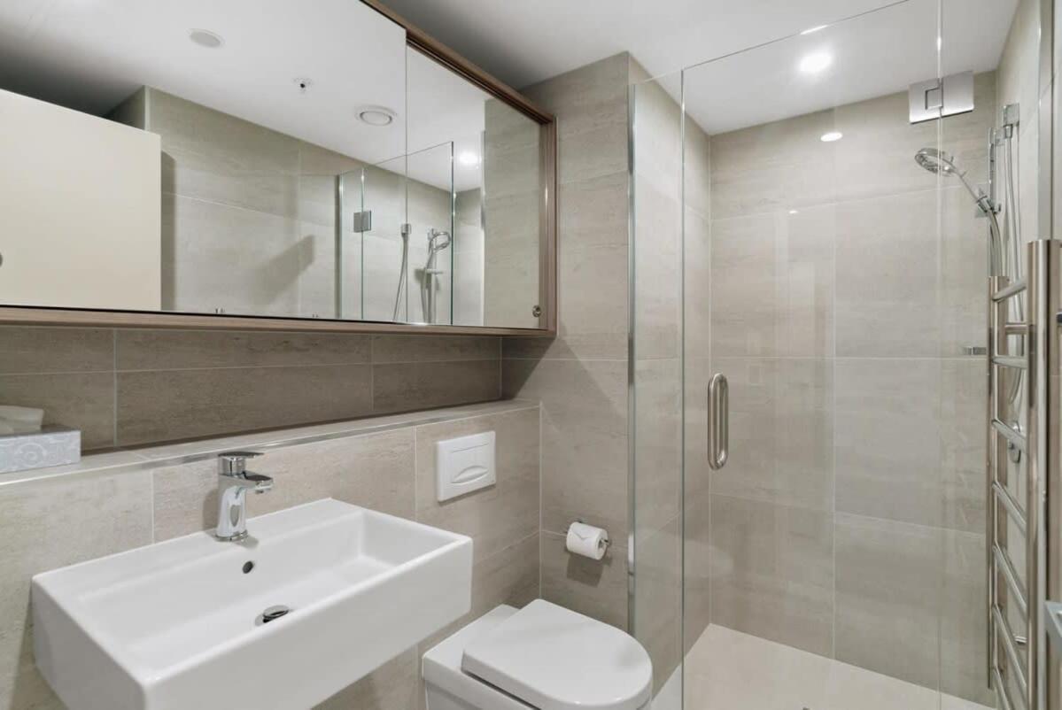 Te Awa At La Residence Du Parc Куийнстаун Екстериор снимка